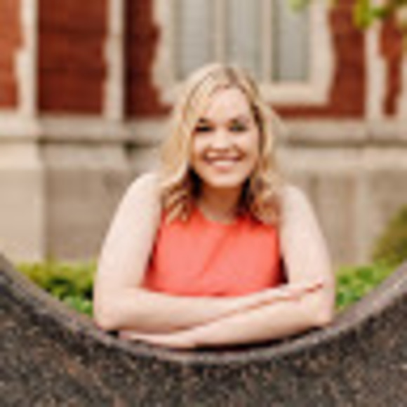 Meet your Posher, Hannah - Picture 1 of 1